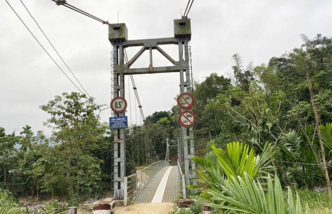 Thăm lại làng 'bệnh lạ' - 5