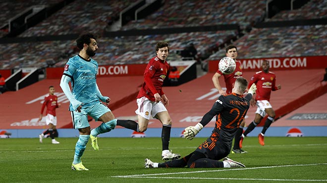 Video MU - Liverpool: Người hùng đá phạt, rượt đuổi 5 bàn kịch tính - 1