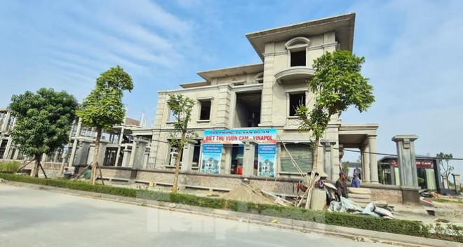 Cuối năm, "cò đất" thi nhau thổi giá loạt dự án "đắp chiếu'' phía Tây Hà Nội - 1