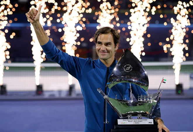 Federer săn 3 cúp khi tái xuất, Bill Gates ca ngợi "Tàu tốc hành" hết lời - 1