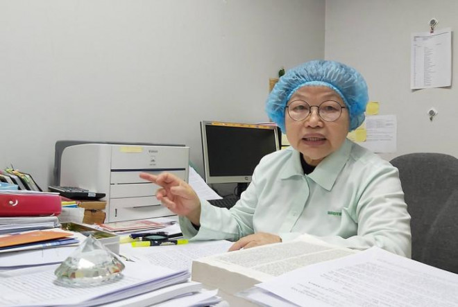 Nữ Anh hùng 54 năm gắn bó với phòng thí nghiệm, vaccine - 2