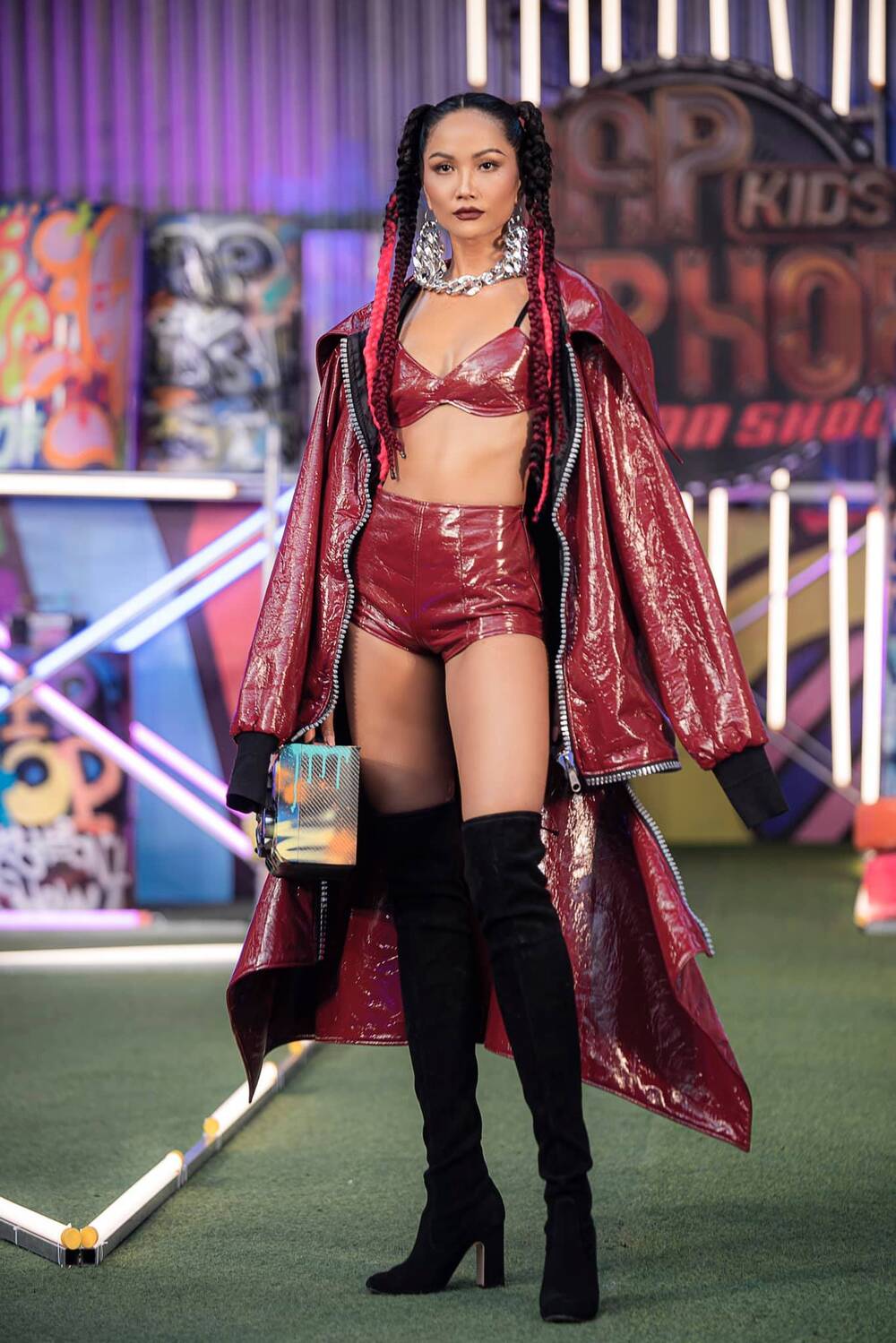 Hoa hậu Ê Đê body nóng bỏng nhất Việt Nam than "béo" nhưng ai nhìn cũng thấy phát hờn - 5