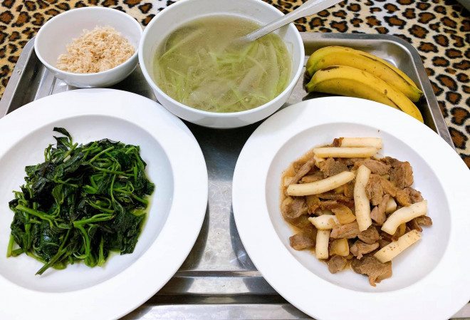 Chị em 