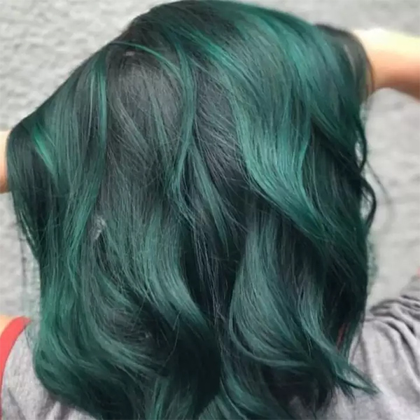 Nhuộm tóc màu xanh rêu đẹp phù hợp với mọi làn da dẫn đầu xu hướng ...