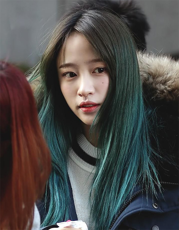 Nhuộm tóc màu xanh rêu đẹp phù hợp với mọi làn da dẫn đầu xu hướng hiện nay - 3