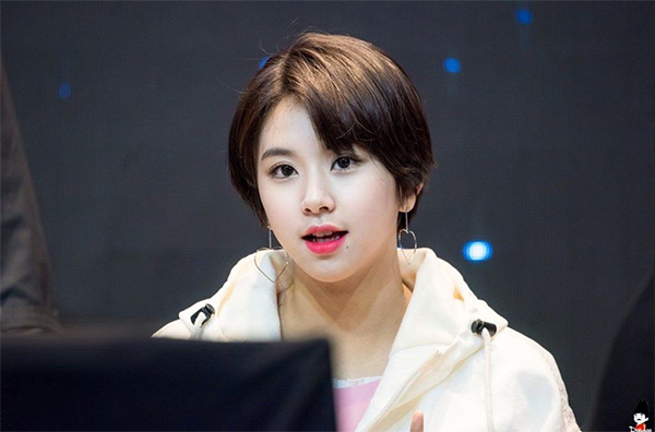 Top 10 kiểu tóc Pixie đẹp cá tính phù hợp với mọi gương mặt - 2