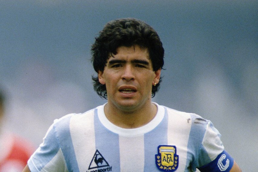 Huyền thoại bóng đá Maradona ra đi vì cơn đau tim - Những sự thật về căn bệnh đáng sợ này - 1