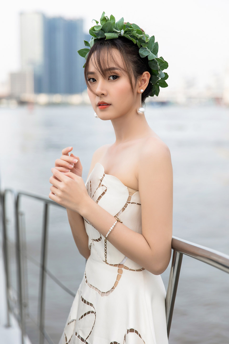 CEO Midu đãi tiệc kín trên du thuyền triệu đô giữa đám cưới trăm tỷ của tình cũ Phan Thành - 1