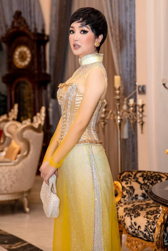 Á hậu Phương Anh giản dị xinh đẹp, Hoa hậu Đền Hùng Giáng My cá tính với mái tóc tém - 4