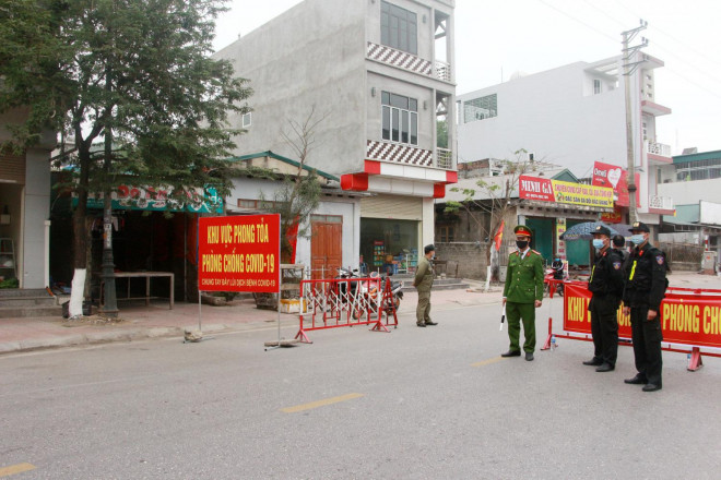 Ca dương tính SARS-CoV-2 ở Quảng Ninh có lịch trình sinh hoạt rất phức tạp - 3