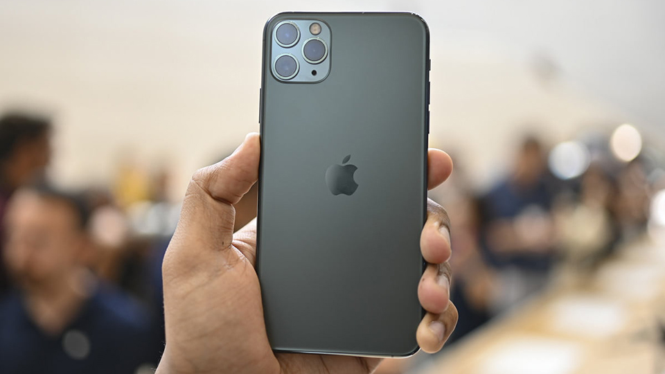 Ngoài iPhone 12, đây là những mẫu iPhone nên sắm cho dịp Tết Nguyên Đán 2021 - 1