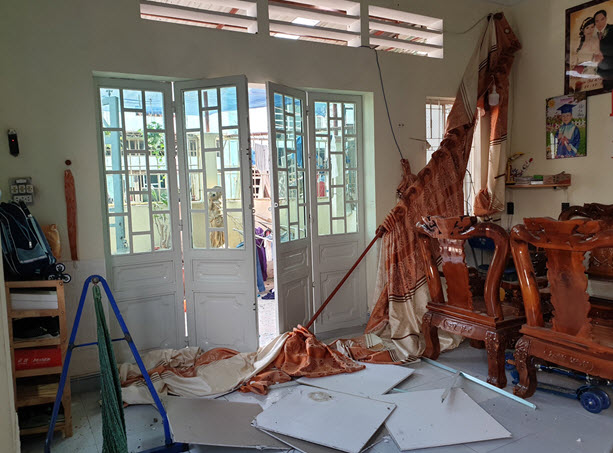 Vừa mở cửa nhà thì xảy ra nổ lớn, một người đàn ông nguy kịch - 2