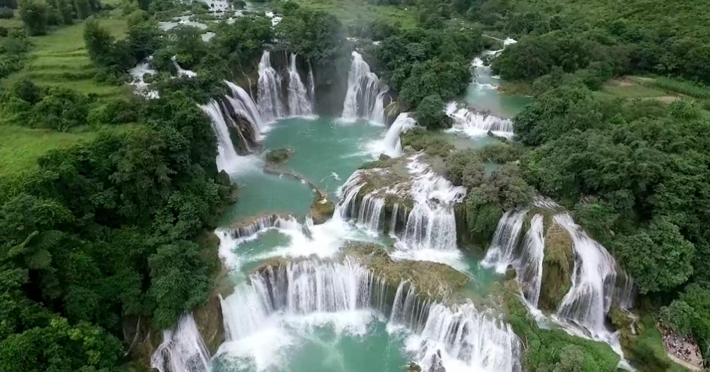 Hang Sơn Đoòng lọt top những kỳ quan thiên nhiên nổi bật nhất châu Á - 7