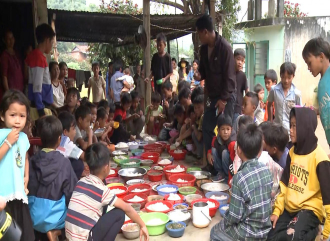 Lễ cúng lúa mới, nét văn hóa đậm bản sắc dân tộc của người Xơ Đăng ở Kon Tum - 1