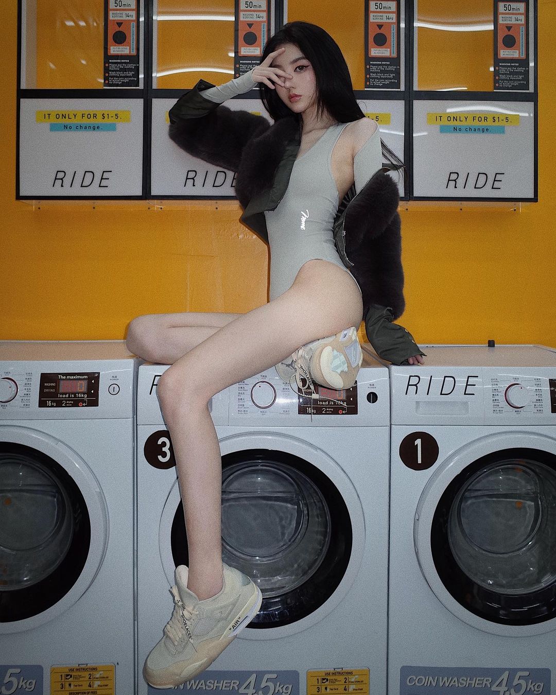 Danh tính người đẹp có vòng 2 xứng tầm định nghĩa "eo con kiến" khiến dân mạng si mê - 6