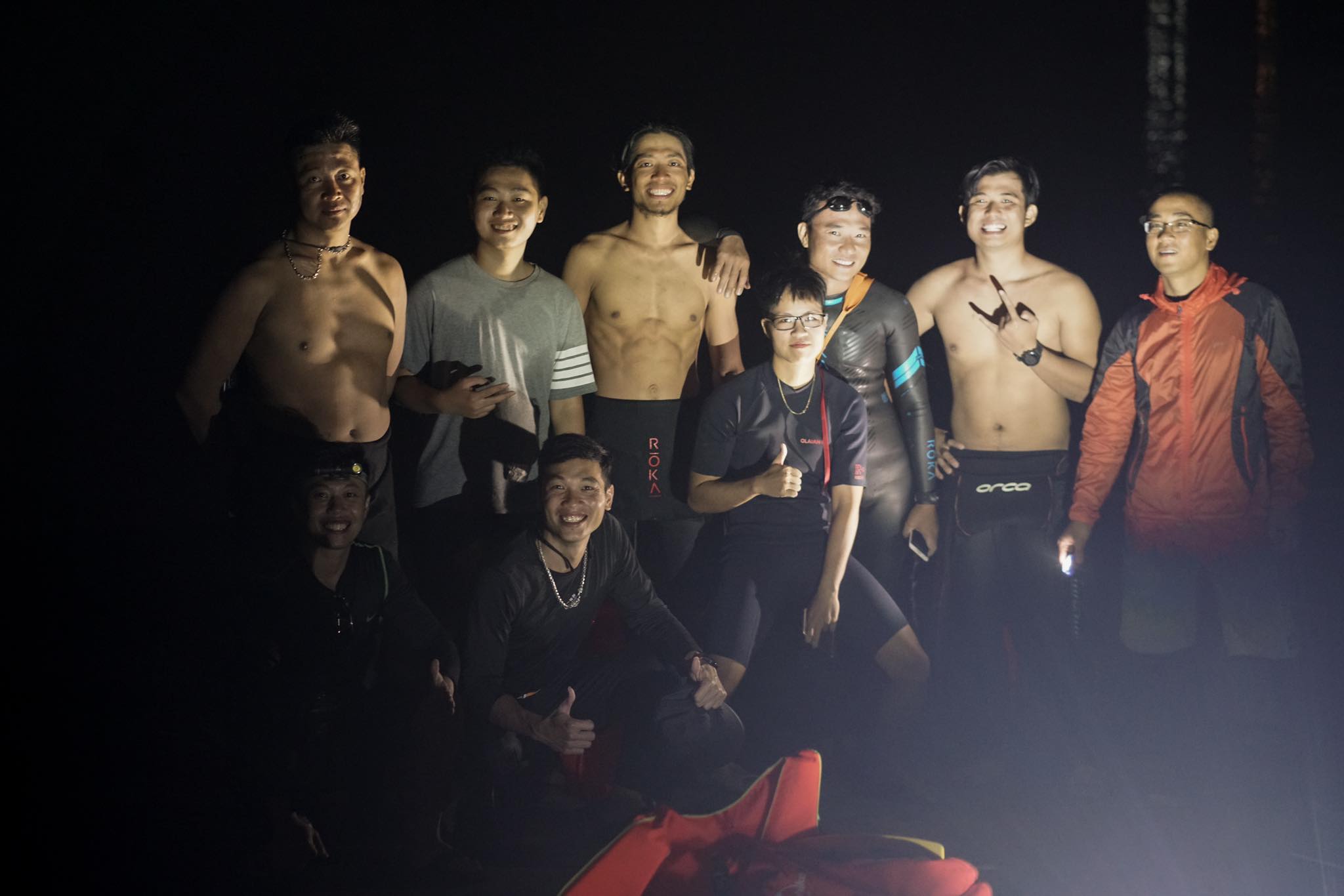 "Người cá" tiết lộ bí quyết bơi từ Hà Nội tới biển Thái Bình và kế hoạch vượt biển từ Bắc tới Nam - 2