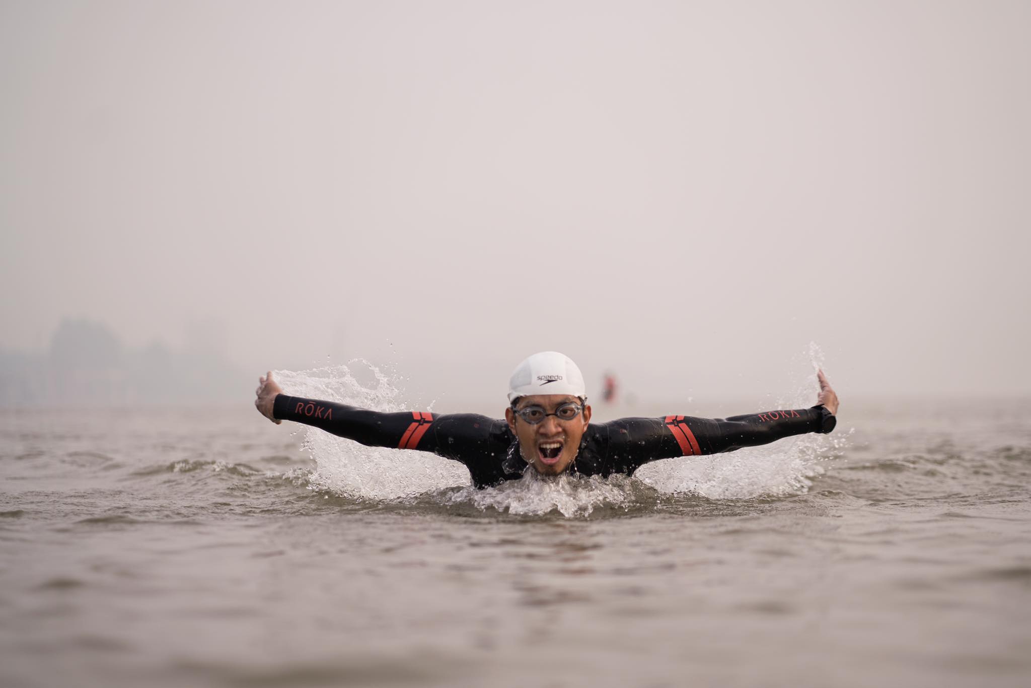 "Người cá" tiết lộ bí quyết bơi từ Hà Nội tới biển Thái Bình và kế hoạch vượt biển từ Bắc tới Nam - 4