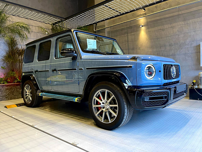 Vừa tậu Mercedes-AMG G 63, Cường Đôla đã được Minh Nhựa rủ "đua" - 1