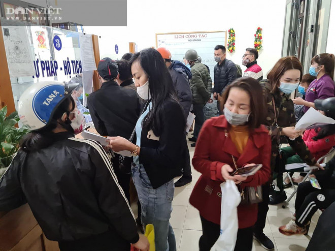 Hải Phòng: Người dân nháo nhào đi xin giấy xác nhận ra ngoài thành phố về quê ăn tết - 3