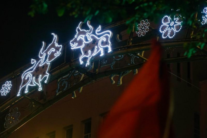 Đà Nẵng lung linh về đêm trước thềm năm mới - 9