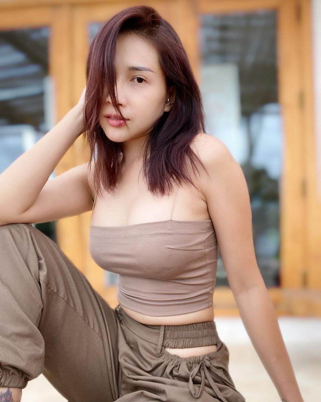 Mỹ nữ được Trường Giang hứa mừng 100 triệu nếu lấy chồng, tuổi "băm" quyến rũ nhờ đâu? - 4