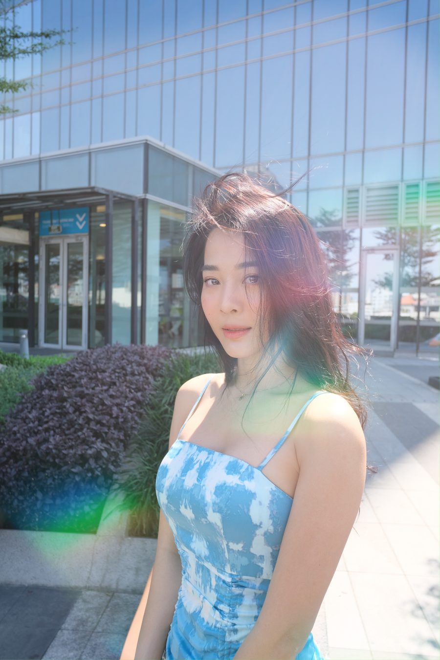 “Người tình vua Bảo Đại": Tết ăn thả phanh mà rãnh bụng sâu hút “huyền thoại” còn nguyên - 2