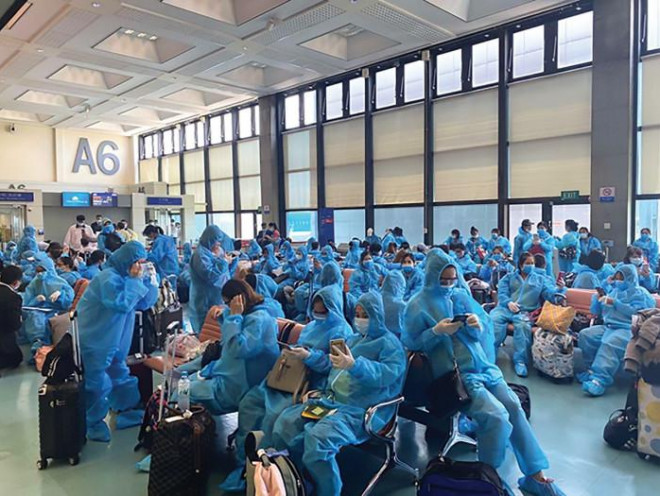Chuyện chưa kể những chuyến bay đưa người Việt hồi hương mùa Covid-19 - 2