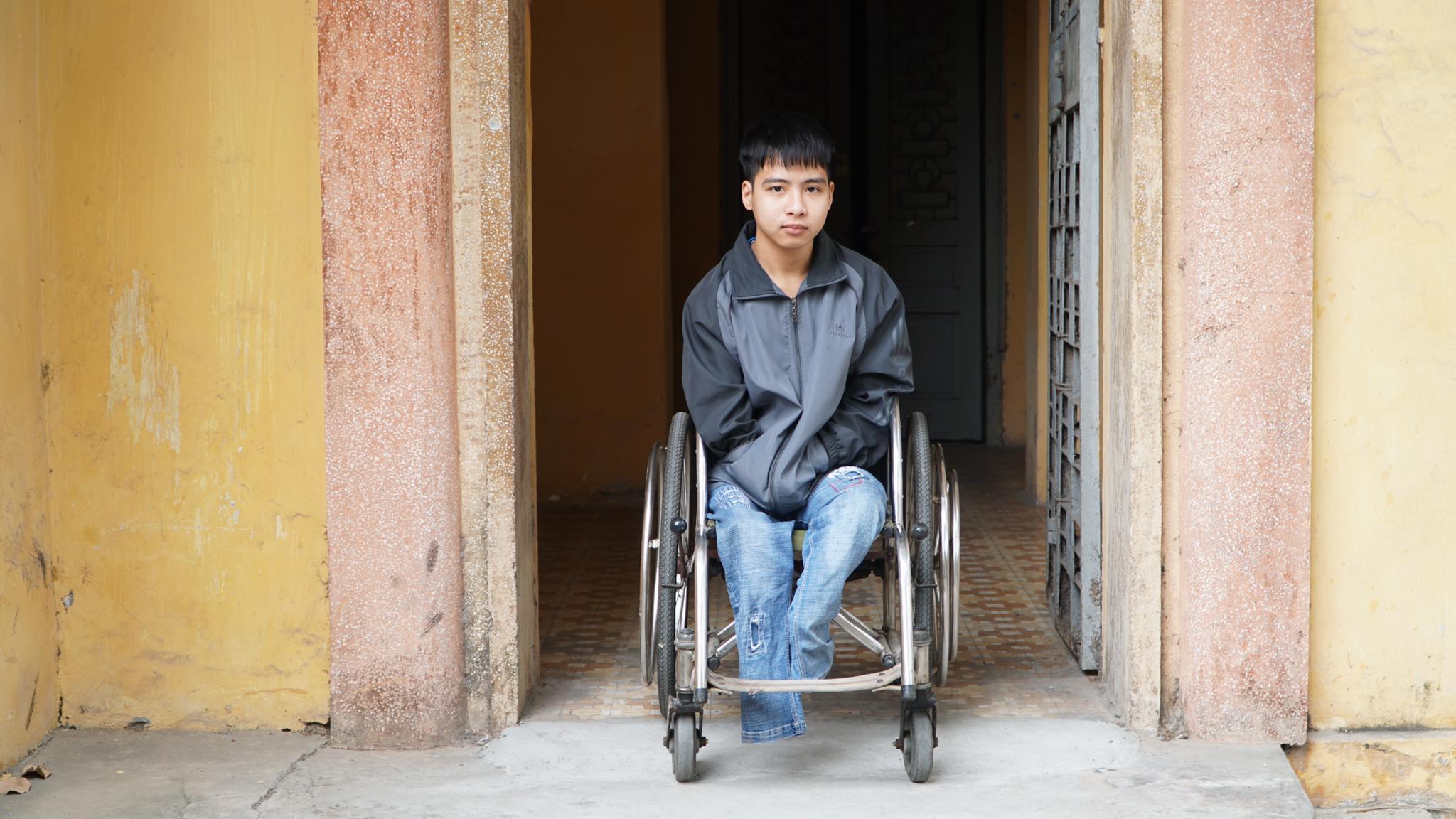 Cuộc sống mới của nam sinh được bạn cõng tới trường và điều ước trong năm mới - 2