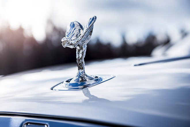 Rolls-Royce kỷ niệm 110 năm ra đời biểu tượng "Thiếu phụ bay" - 1