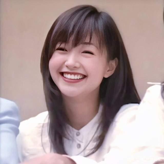 Giật mình trước dung mạo tuổi 50 của mỹ nhân Thần Điêu Đại Hiệp từng là Á hậu Hồng Kông - 6