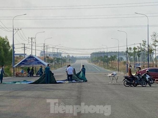 Hơn 100 trẻ em rời khu cách ly ở Bình Dương về nhà ngày mùng 3 Tết - 9