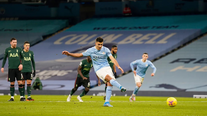 Video Man City - Tottenham: Bước ngoặt phạt đền, SAO Đức rực sáng - 1
