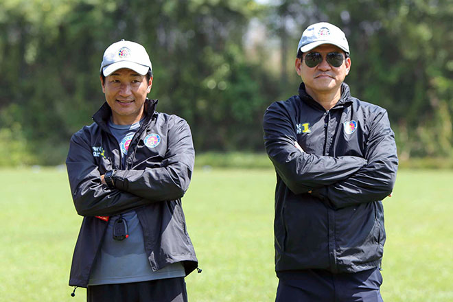 Có đúng chuyên gia Nhật Bản thay HLV Vũ Tiến Thành ở Sài Gòn FC? - 1