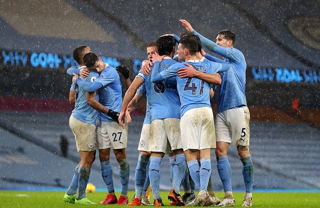 Dự đoán sốc Ngoại hạng Anh: Liverpool văng khỏi top 4, MU có vượt Man City? - 1