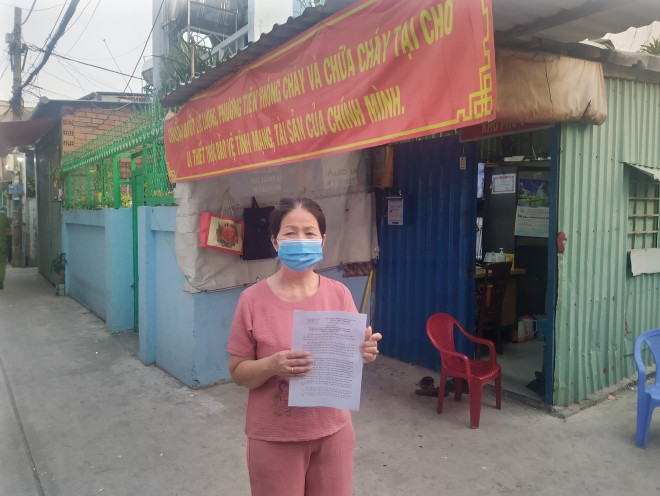 Chuyện chưa kể ở con hẻm vừa gỡ phong tỏa: "Đêm nay, chúng tôi được ăn Tết" - 5