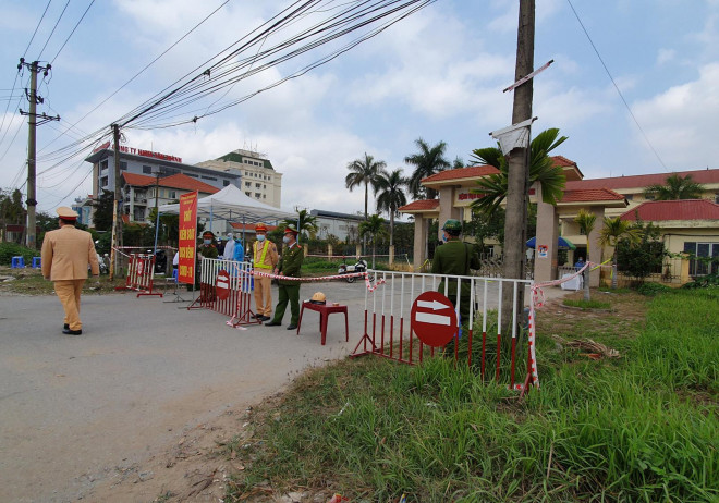Nữ điều dưỡng nhiễm SARS-CoV-2 chưa rõ nguồn lây, Ban Thường vụ Thành ủy Hải Phòng họp khẩn - 3