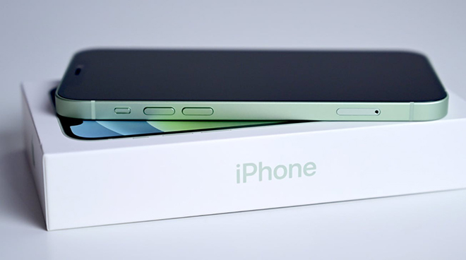 Apple lại "lên đỉnh" thị trường smartphone, vượt Samsung ngoạn mục - 1