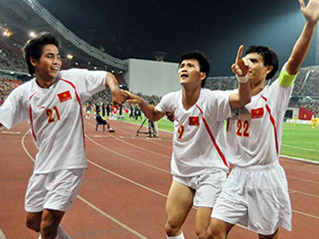 Sững sờ đội hình vĩ đại nhất Đông Nam Á không có cầu thủ Việt Nam: Dễ tranh cãi dữ dội?
