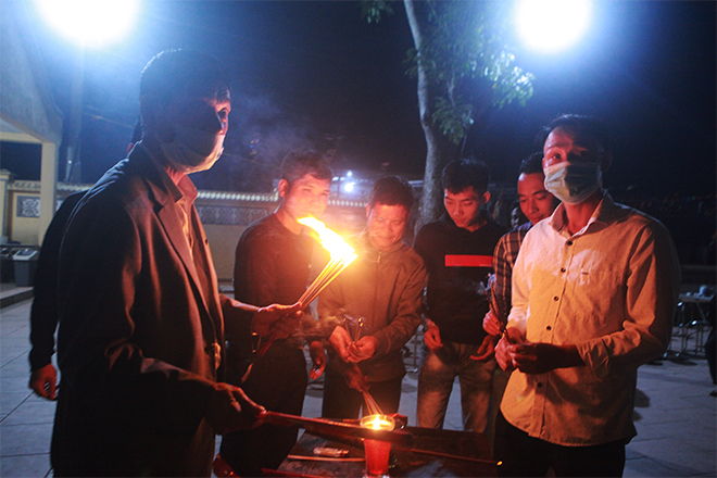 Nửa đêm, nghe tiếng Nõ và Nường “phộc” vào nhau ở miếu Đụ Đị - 3