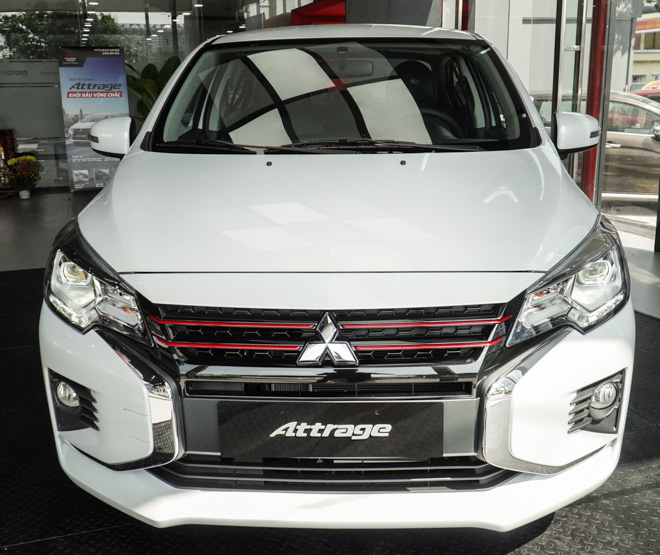 Giá lăn bánh Mitsubishi Attrage Premium vừa ra mắt - 1