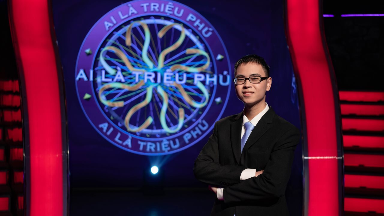Ai là triệu phú: Quán quân Olympia dừng chân đầy tiếc nuối, giành số tiền thưởng bất ngờ - 1