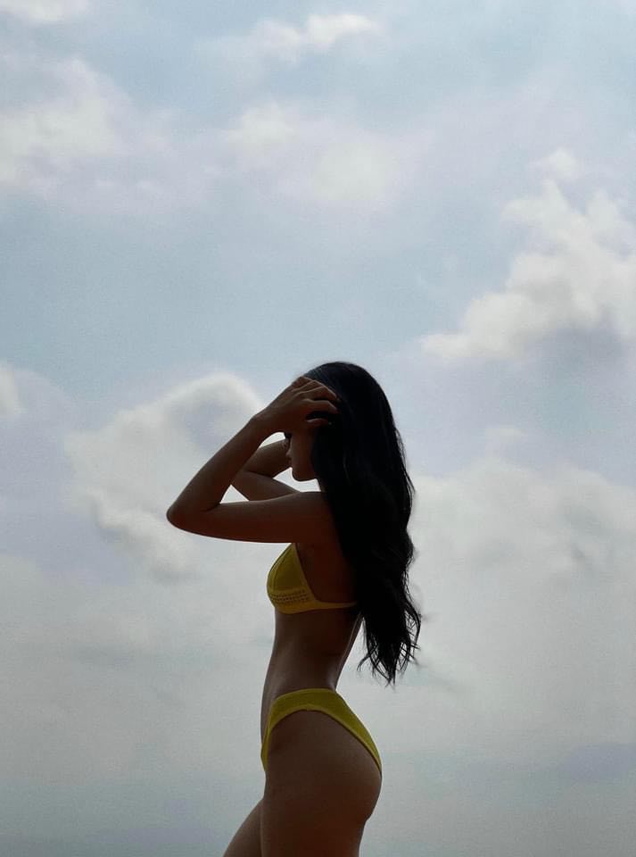 "Thuý Kiều Tuyên Quang” gây choáng khi lộ chiếc bụng "đói" nổi cơ gồ ghề như võ sĩ - 3