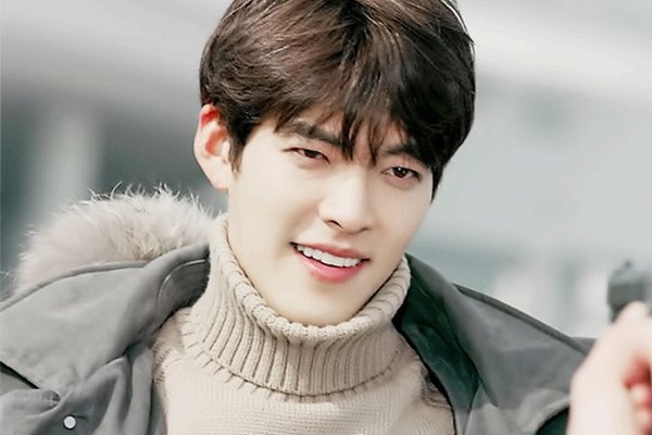 Diễn viên Kim Woo Bin mắc ung thư vòm họng và những nguyên nhân hầu hết quý ông mắc phải - 1