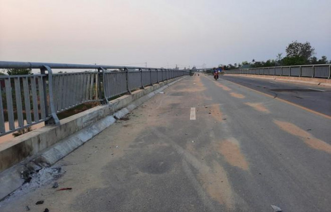 Tiếng khóc bi ai trong đám tang nữ sinh bị ô tô tông tử vong ở Quảng Trị - 6