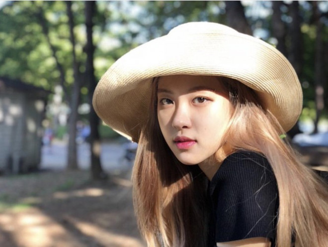 BLACKPINK đúng là cao thủ trang điểm: Son phấn đầy đủ mà nhìn cứ ngỡ mặt mộc - 6