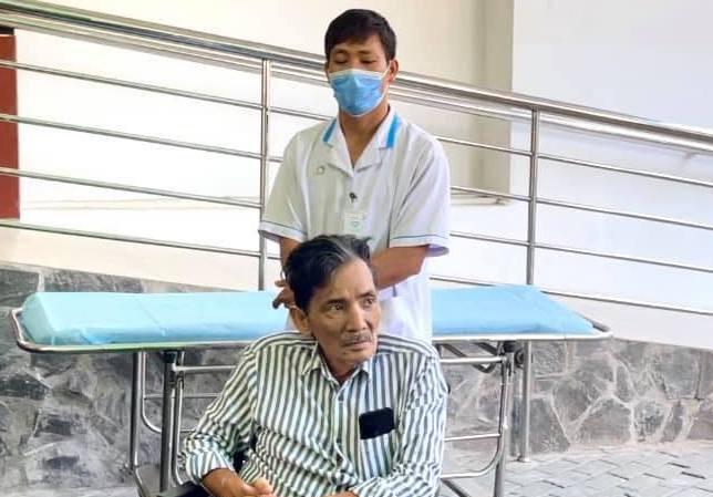 Nghệ sĩ Thương Tín về nhà trọ, nhường lại suất vào viện dưỡng lão - 1