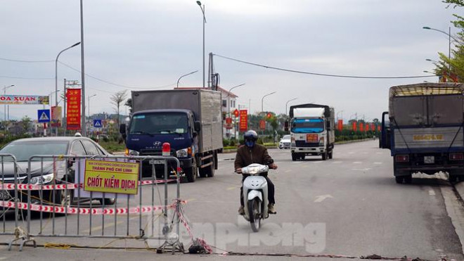 Toàn cảnh TP Chí Linh trước giờ gỡ phong tỏa - 8