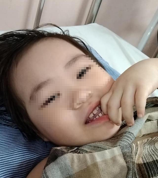 Tin tức 24h qua: Bé gái rơi từ tầng cao của chung cư đã cười đùa, sẽ xuất viện vào ngày mai 5/3 - 2