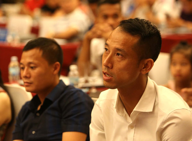 Where is the “100 years 1” player of <b>Vietnamese</b> football, how ...