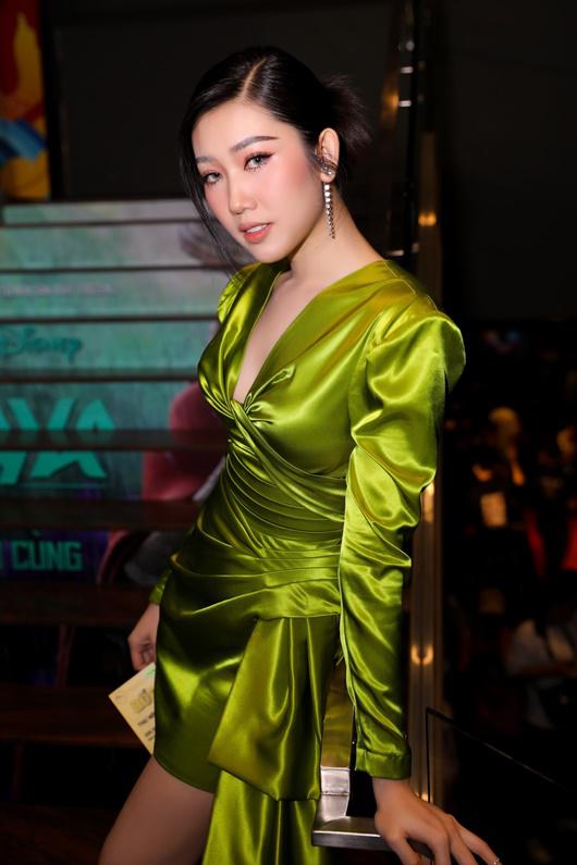 Thuý Ngân khoe body lẫn thần thái đỉnh cao, khẳng định không ép cân - 6